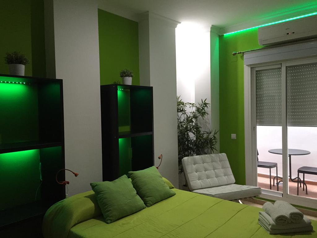Apartamentos Gold Málaga Chambre photo