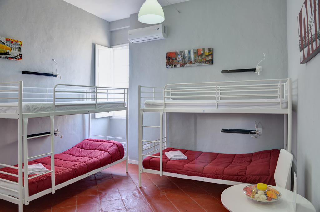 Apartamentos Gold Málaga Chambre photo